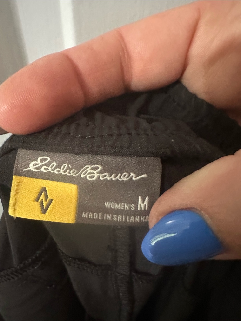 Eddie Bauer Women's Departure Ankle Pants Medium Black Pull-On Stretch Hiking - Picture 15 of 16